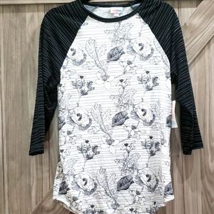 Raglan tee